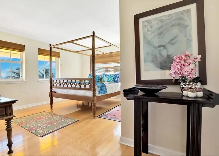 New Amazing Large 3Br Direct Oceanfront Penthouse On Ocean Drive!!